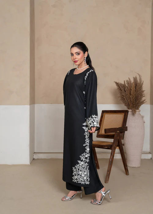 Royal Black Margarita Embroidered 2pcs Royal Lifestyle Collections