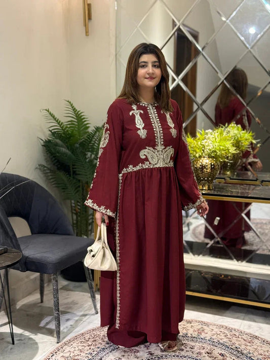 Alisbha Maroon Embroidered 2pc royal lifestyle collections