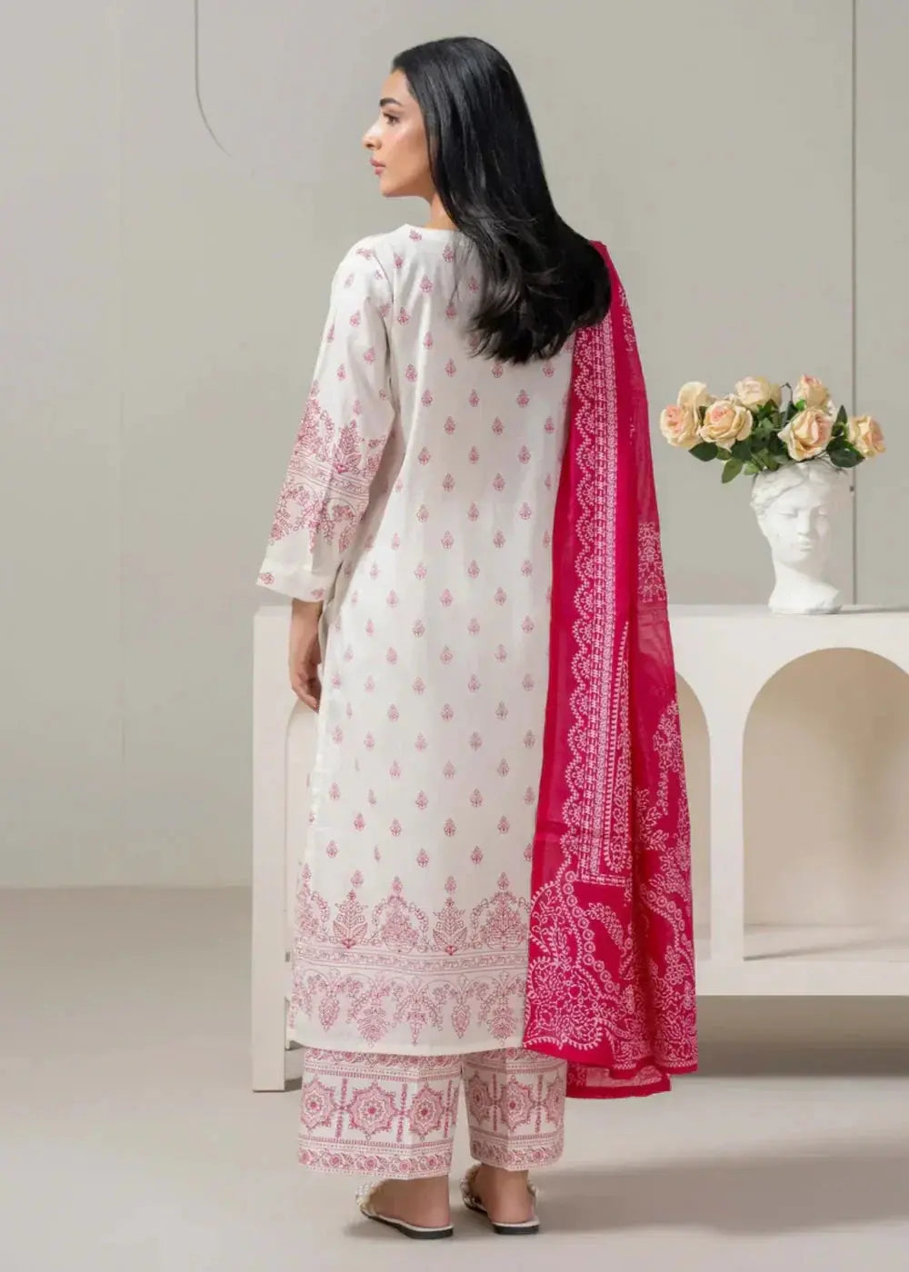 NOOR BAANO 3PCS royal lifestyle collections