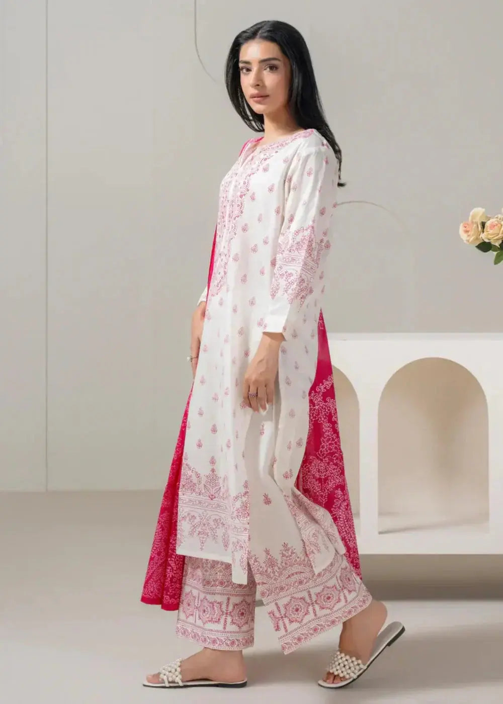 NOOR BAANO 3PCS royal lifestyle collections
