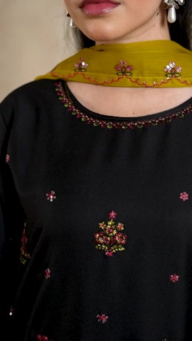 Royal Olive Embroidered 3pcs Royal Lifestyle Collections